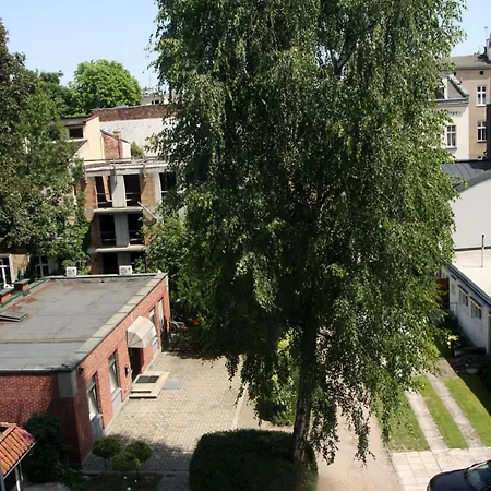 Smallest Spot In Town, Center Appartement